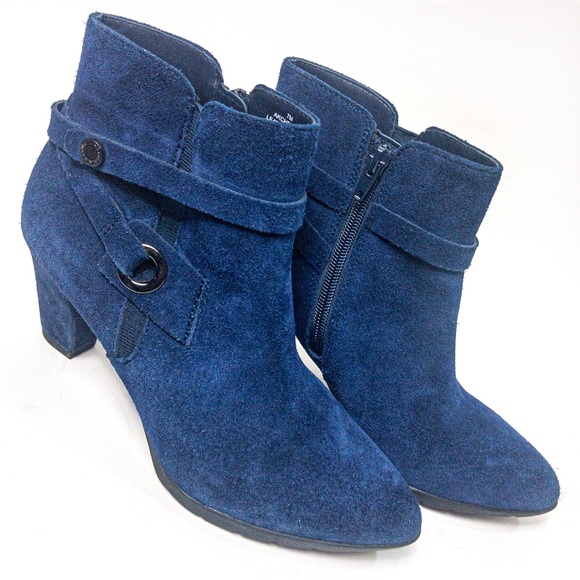 🌟SOLD🌟 Anne Klein Chelsey Blue Suede Ankle Boots - Picture 3 of 10